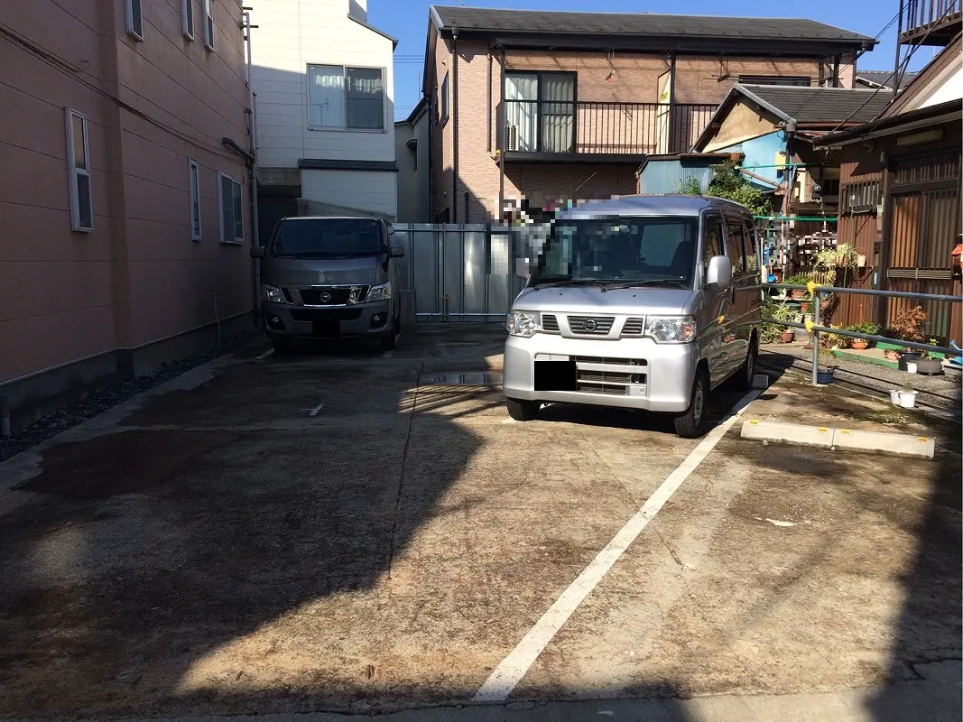 足立区西新井本町１丁目　月極駐車場